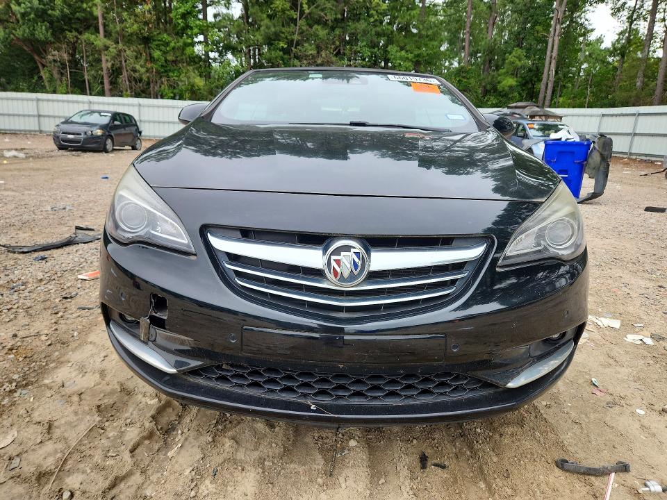Photo 5 from auction – 2018 BUICK CASCADA with VIN W04WH3N53JG039628