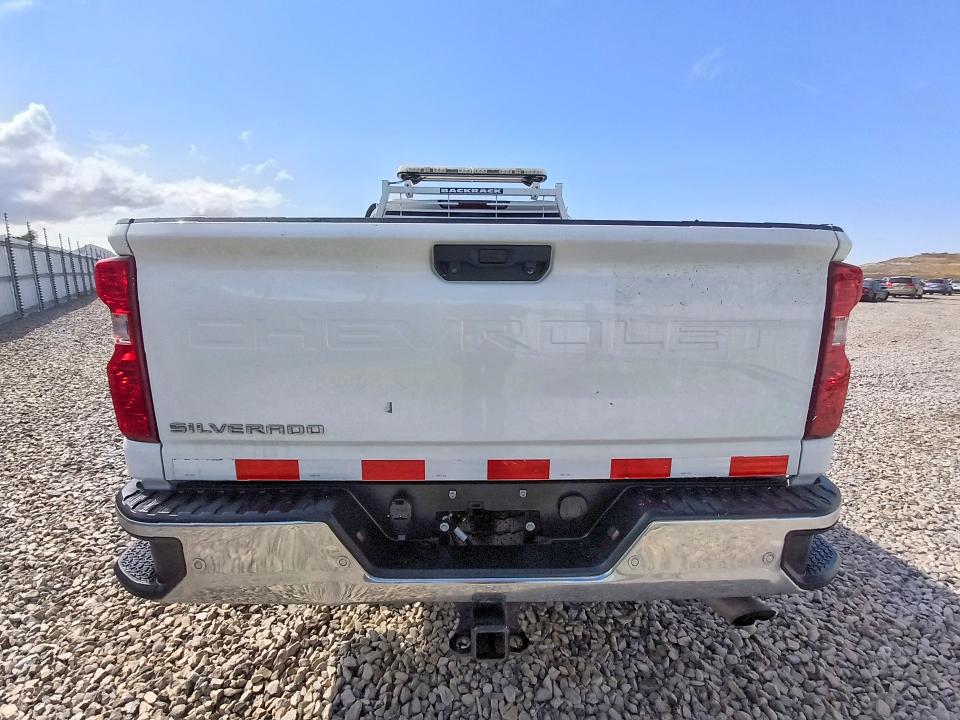 Photo 6 from auction – 2023 CHEVROLET SILVERADO with VIN 1GC2YLE77PF252005
