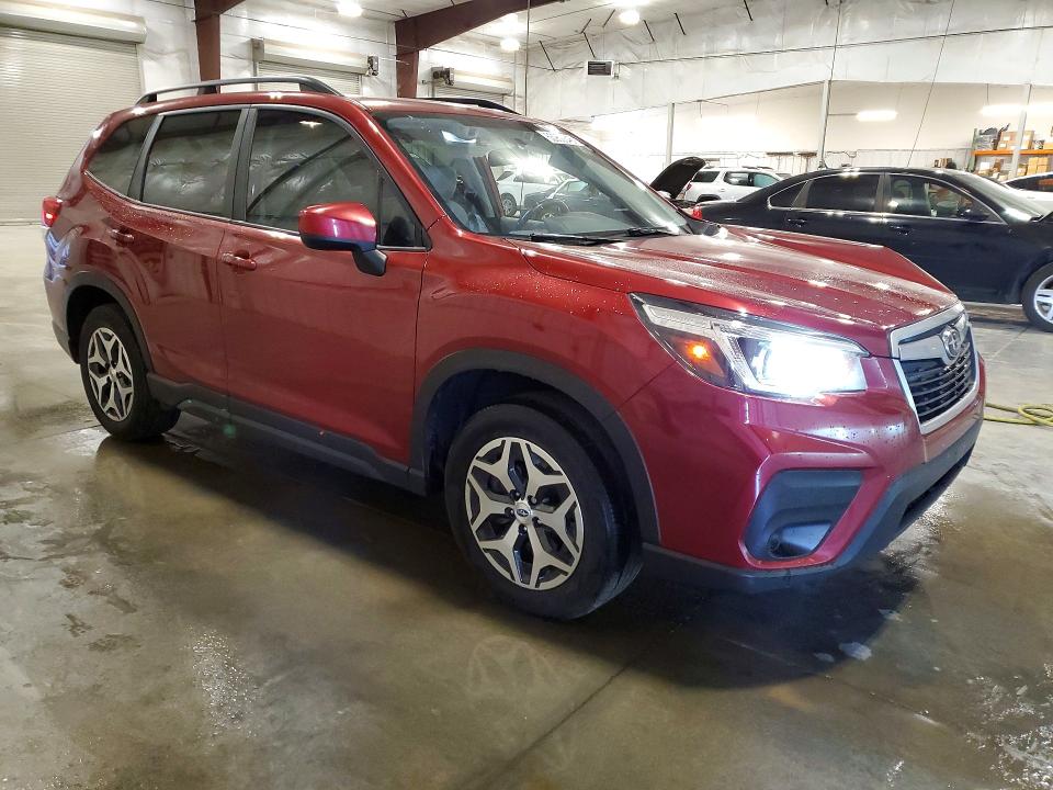 Photo 4 from auction – 2020 SUBARU FORESTER with VIN JF2SKAJC2LH553645
