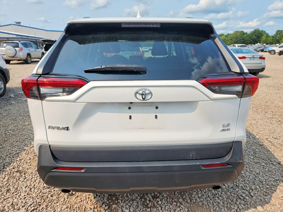 Photo 6 from auction – 2020 TOYOTA RAV4 with VIN 2T3F1RFV1LC132278