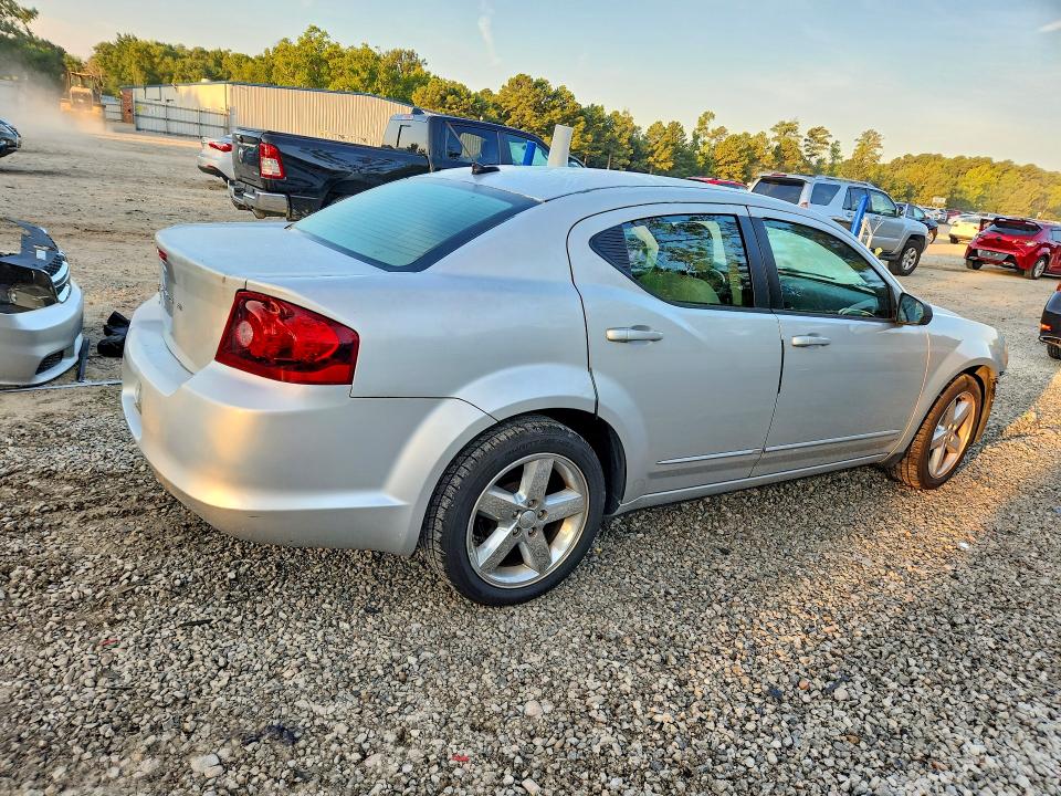 Photo 3 from auction – 2012 DODGE AVENGER with VIN 1C3CDZAB9CN155941