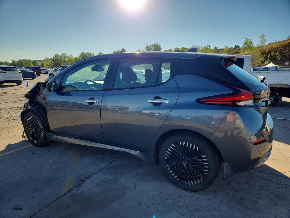 Photo 2 from auction – 2025 NISSAN LEAF with VIN 1N4CZ1CV2SC560237