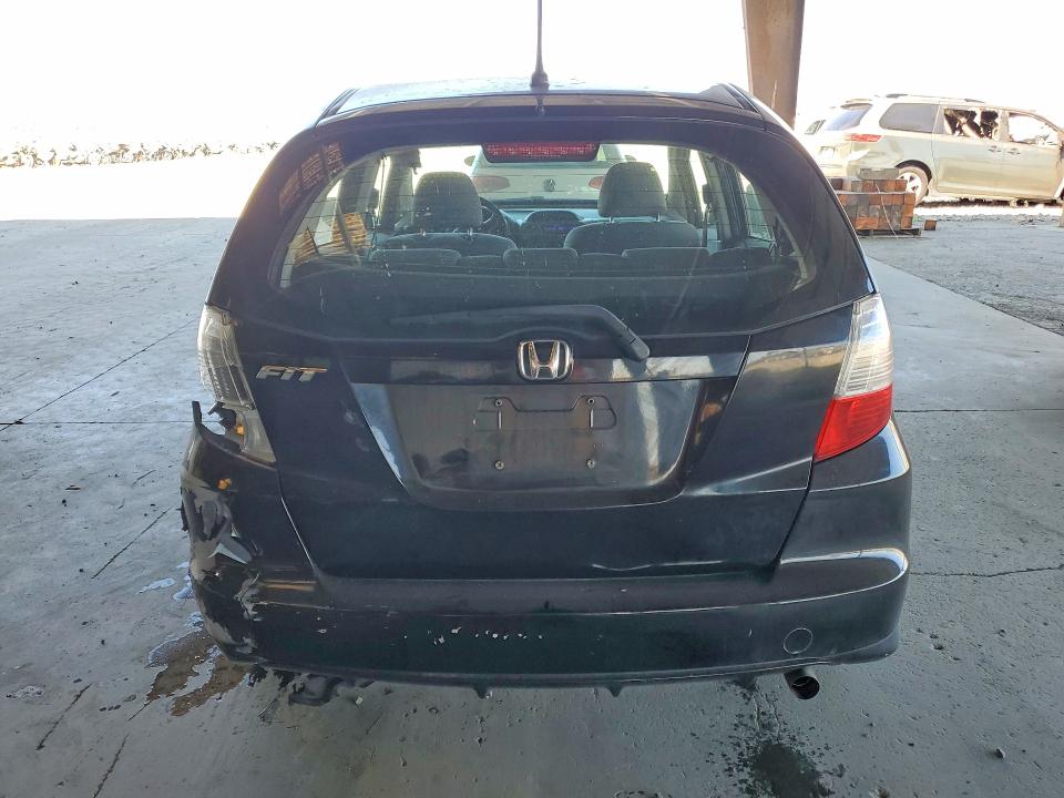 Photo 6 from auction – 2012 HONDA FIT with VIN JHMGE8H36CC040999