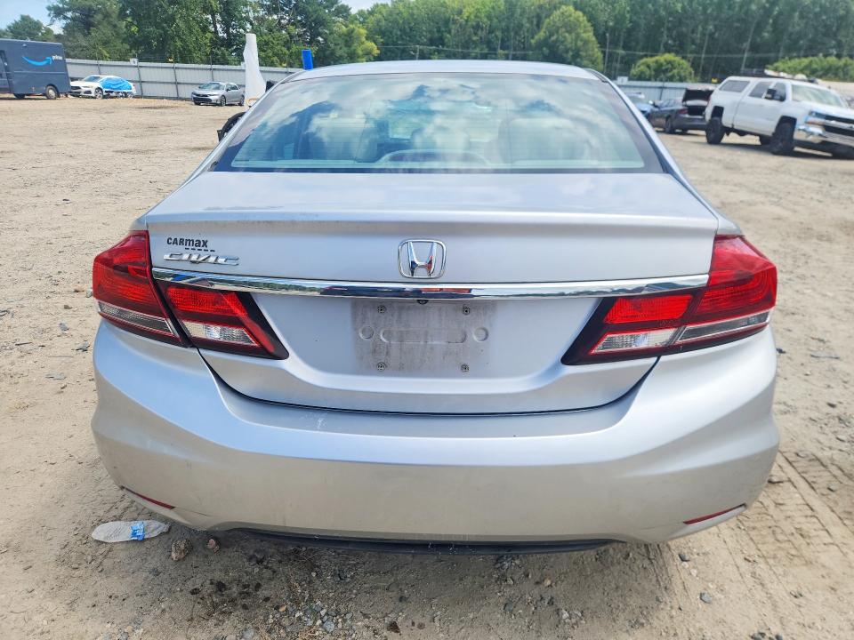 Снимка 6 от търг – 2013 HONDA CIVIC с VIN 2HGFB2F55DH575846
