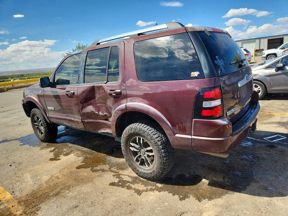 Photo 2 from auction – 2007 FORD EXPLORER with VIN 1FMEU75827UB36758