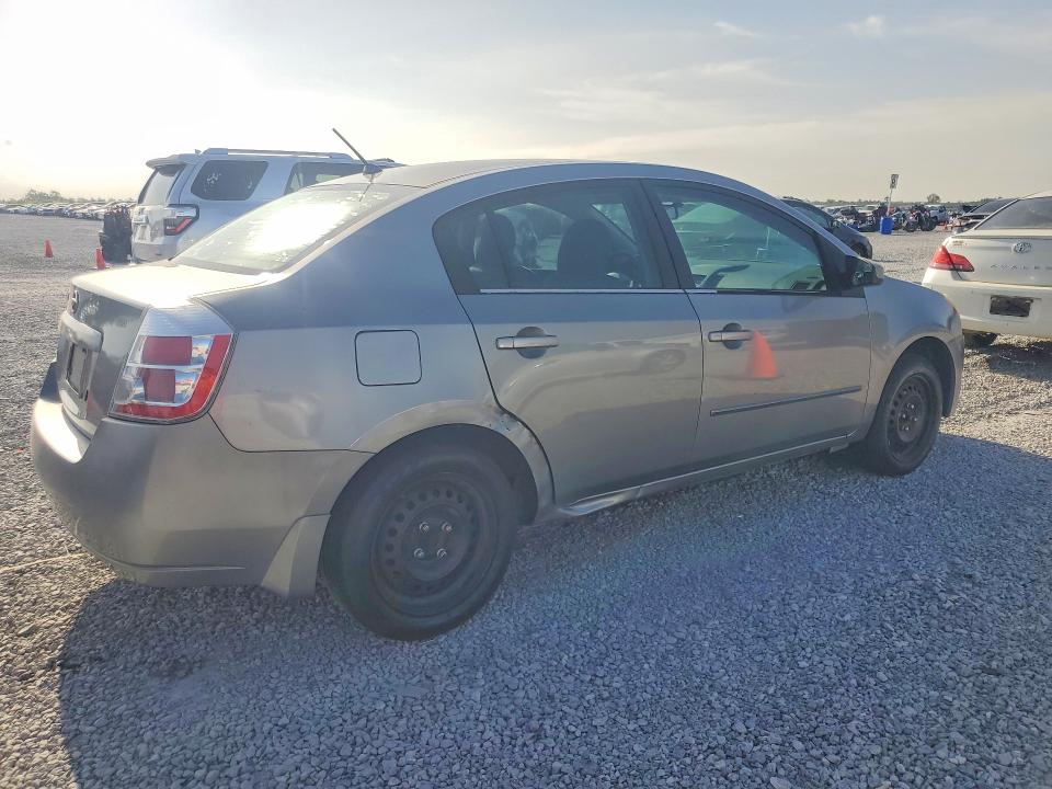 Photo 3 from auction – 2009 NISSAN SENTRA with VIN 3N1AB61E09L655838
