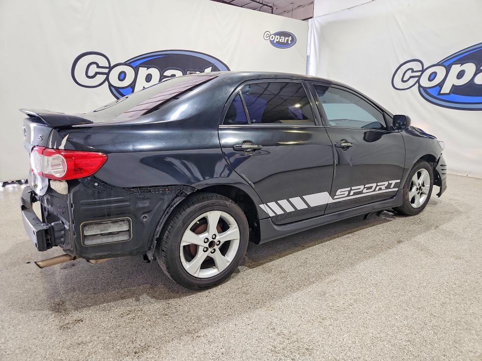 Снимка 3 от търг – 2011 TOYOTA COROLLA с VIN 5YFBU4EE1BP001241