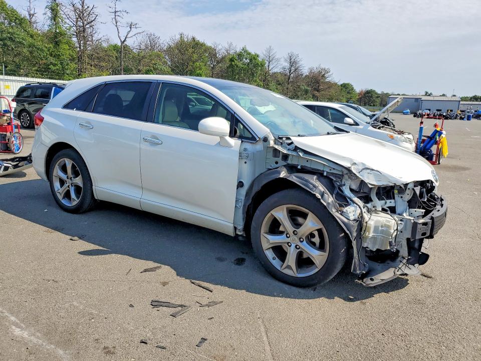 Photo 4 from auction – 2011 TOYOTA VENZA with VIN 4T3BK3BB3BU048805