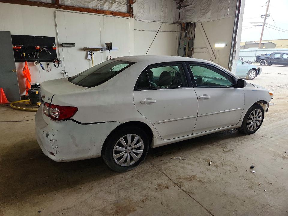 Photo 3 from auction – 2012 TOYOTA COROLLA with VIN 2T1BU4EE4CC893356