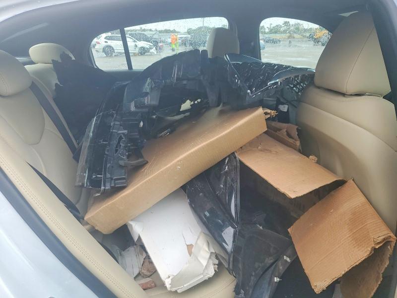 Photo 10 from auction – 2026 CADILLAC CT5 with VIN 1G6DS5RK2T0111394