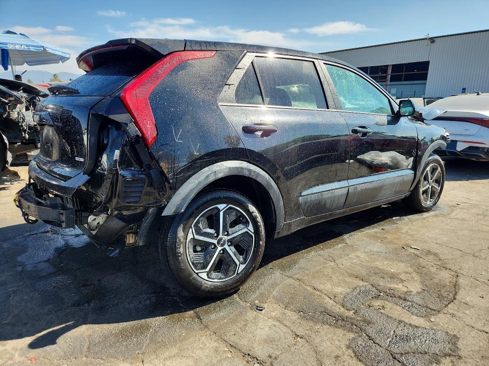 Photo 3 from auction – 2025 KIA NIRO with VIN KNDCP3LE3S5305029