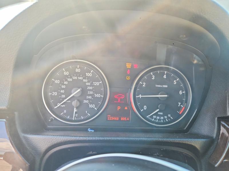 Photo 9 from auction – 2011 BMW 328 with VIN WBAPH5C54BA446691