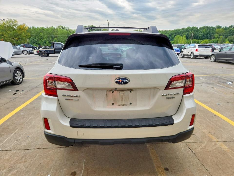 Photo 6 from auction – 2015 SUBARU OUTBACK with VIN 4S4BSELC7F3333210