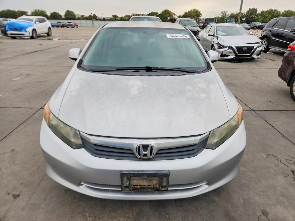 Photo 5 from auction – 2012 HONDA CIVIC with VIN 2HGFB2F52CH564575