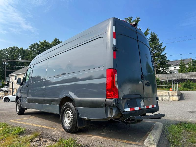 Photo 2 from auction – 2019 MERCEDES-BENZ SPRINTER with VIN WD4PF1CD4KT012340