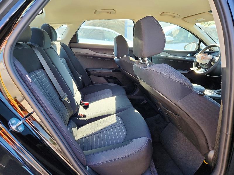 Photo 10 from auction – 2026 KIA K5 with VIN KNAG24J77T5422508