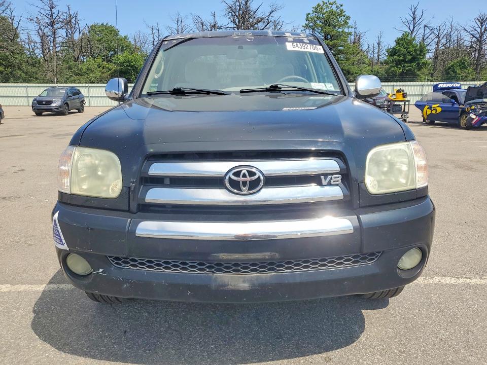 Photo 5 from auction – 2005 TOYOTA TUNDRA with VIN 5TBDT44195S495024