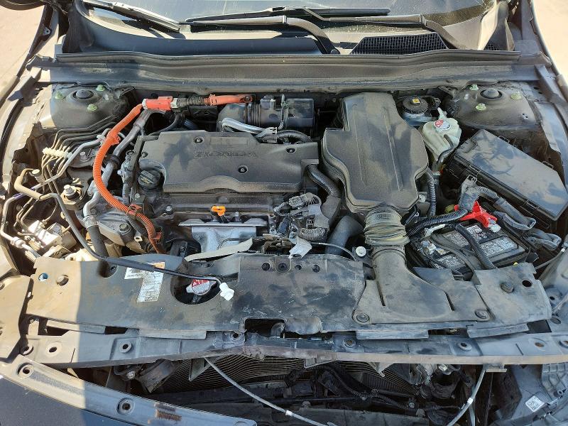 Снимка 11 от търг – 2022 HONDA ACCORD с VIN 1HGCV3F98NA040190