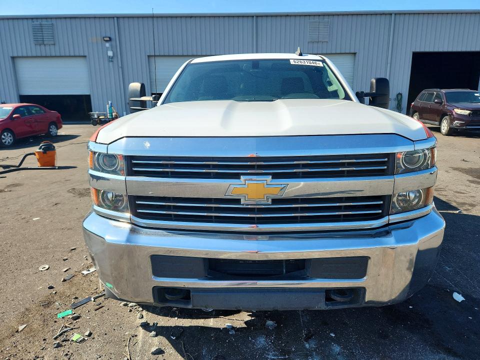 Photo 5 from auction – 2018 CHEVROLET SILVERADO with VIN 1GC0CUEG4JZ226799