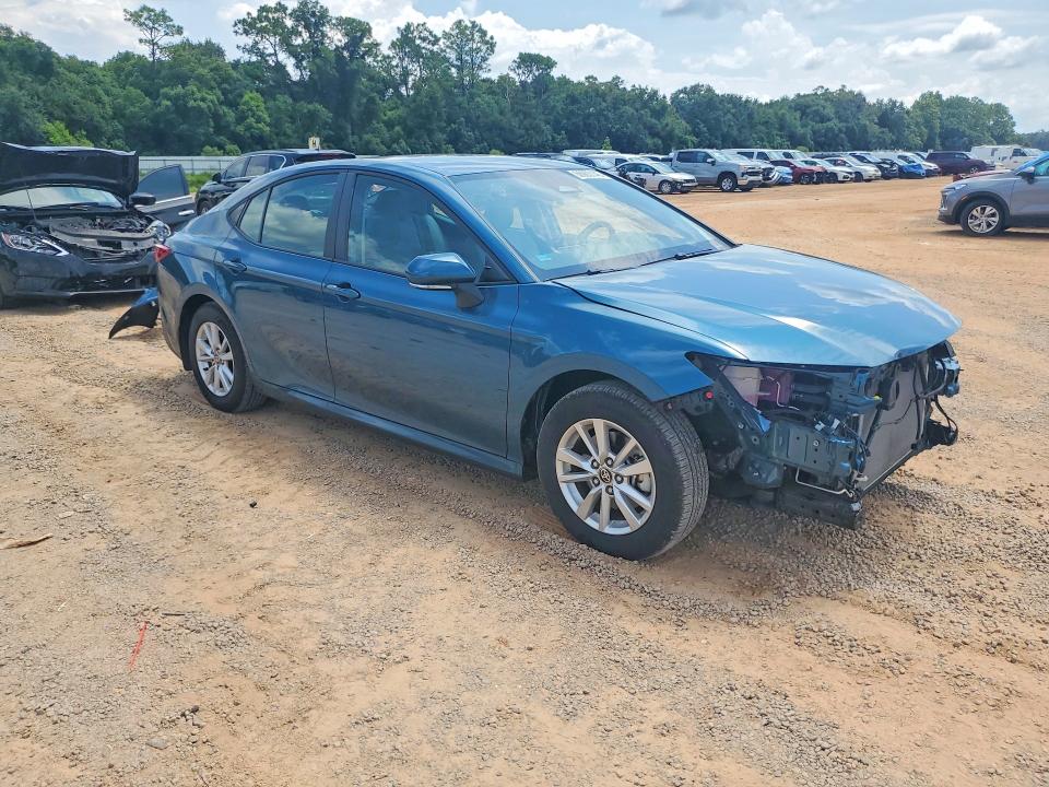 Photo 4 from auction – 2025 TOYOTA CAMRY with VIN 4T1DAACK0SU590385