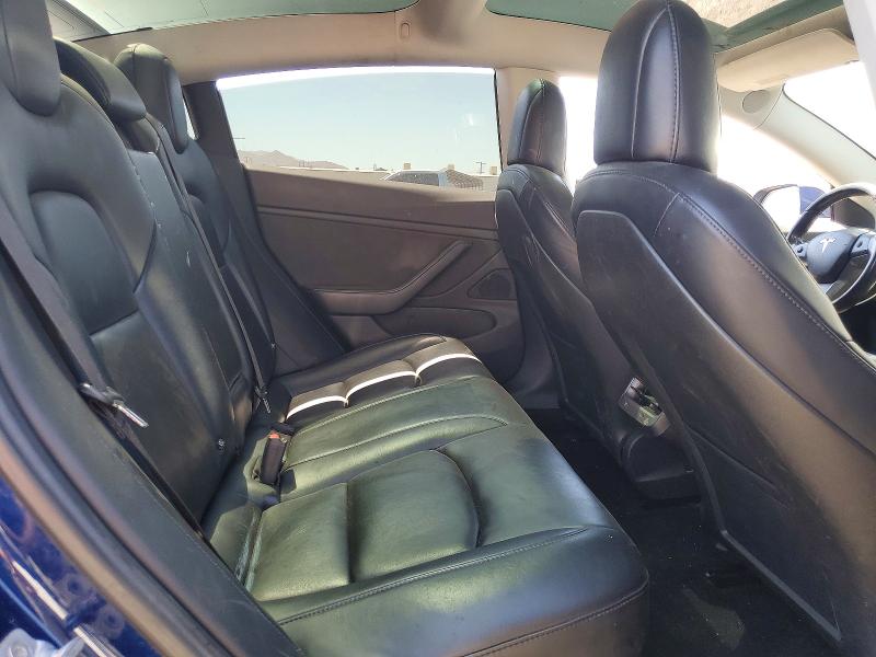 Photo 10 from auction – 2018 TESLA MODEL 3 with VIN 5YJ3E1EA1JF033386