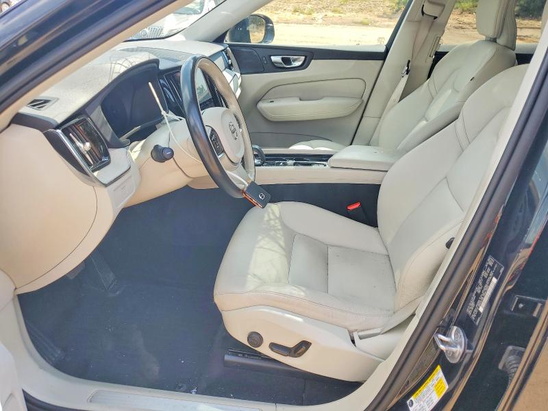 Zdjęcie 7 z aukcji – 2023 VOLVO XC60 z VIN YV4L12DN3P1210900