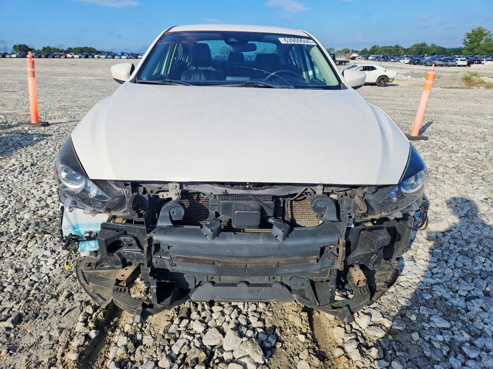 Photo 5 from auction – 2017 MAZDA 3 with VIN 3MZBN1V73HM118653