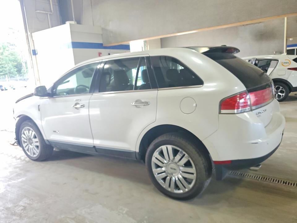 Photo 2 from auction – 2010 LINCOLN MKX with VIN 2LMDJ8JCXABJ05893