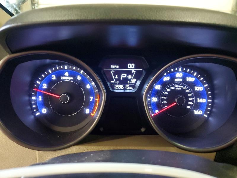 Photo 9 from auction – 2016 HYUNDAI ELANTRA with VIN 5NPDH4AE8GH784727
