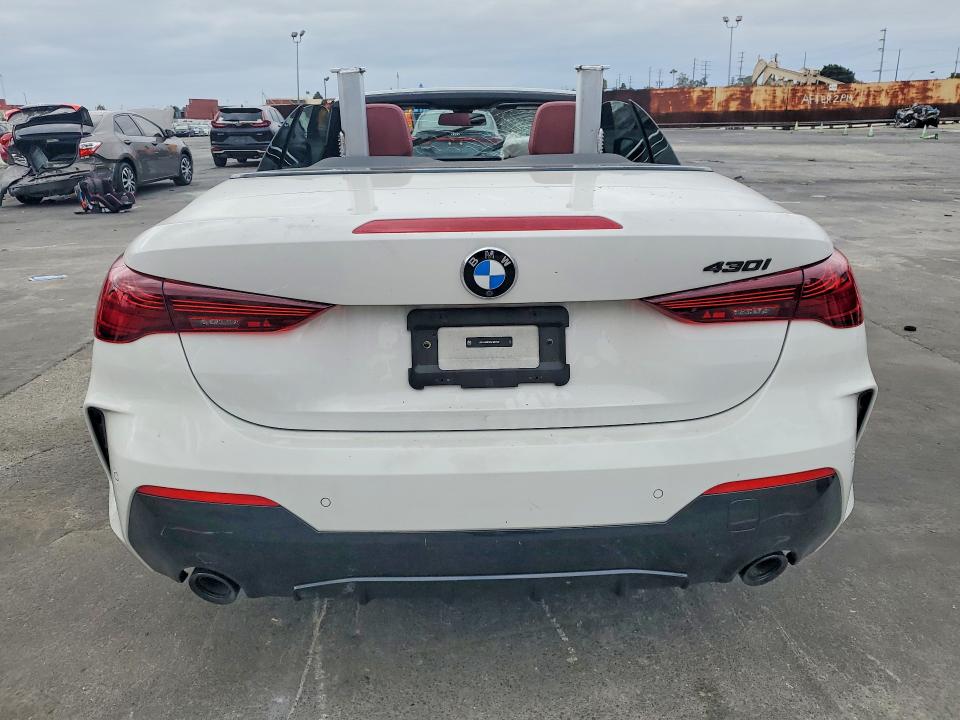 Снимка 6 от търг – 2025 BMW 430I с VIN WBA33DB0XSCS67122