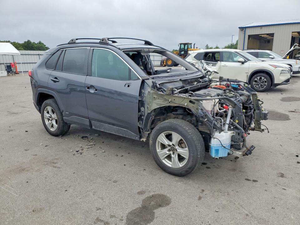 Photo 4 from auction – 2020 TOYOTA RAV4 with VIN 2T3L6RFV5LW001969