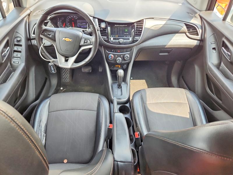 Photo 8 from auction – 2019 CHEVROLET TRAX with VIN KL7CJLSB3KB963439