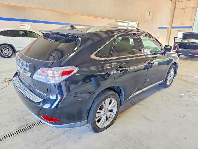 Photo 3 from auction – 2010 LEXUS RX with VIN JTJBC1BA6A2023880