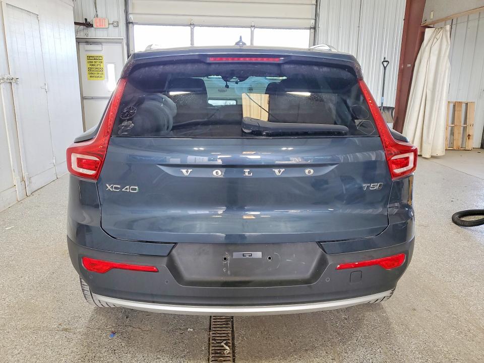 Photo 6 from auction – 2021 VOLVO XC40 with VIN YV4162UK8M2473713