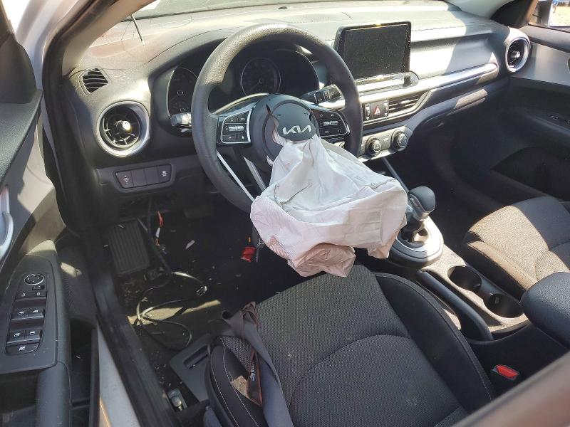 Photo 8 from auction – 2024 KIA FORTE with VIN 3KPF24AD6RE739309