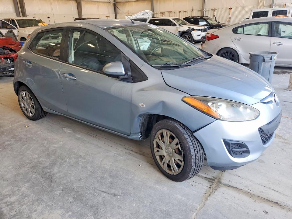 Photo 4 from auction – 2013 MAZDA MAZDA2 with VIN JM1DE1KY8D0170723