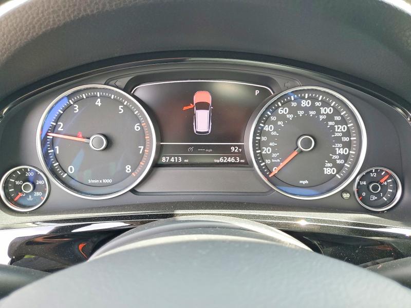 Photo 9 from auction – 2011 VOLKSWAGEN TOUAREG with VIN WVGFF9BP7BD000964