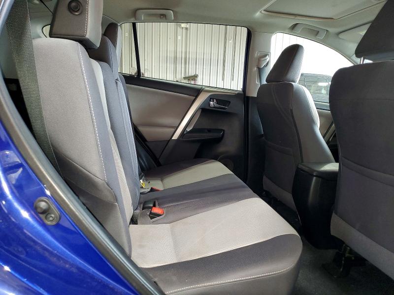 Photo 11 from auction – 2015 TOYOTA RAV4 with VIN 2T3RFREV6FW312911