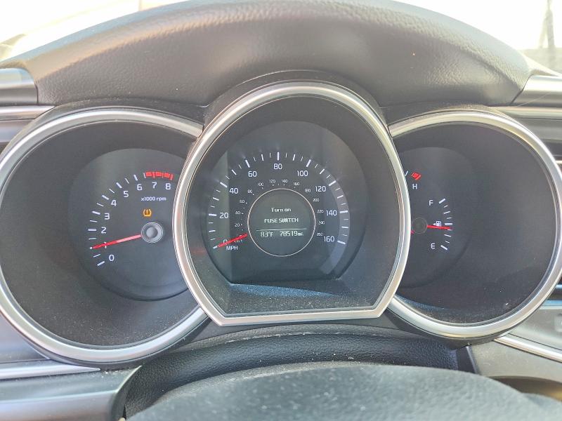 Photo 9 from auction – 2015 KIA OPTIMA with VIN 5XXGM4A74FG374365