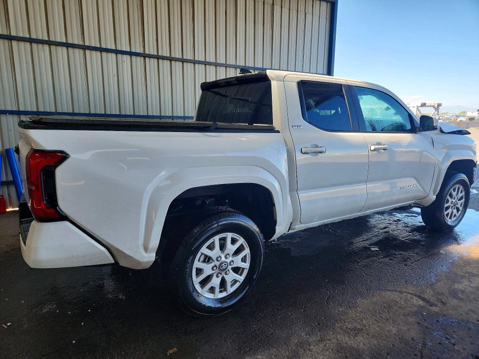Photo 3 from auction – 2026 TOYOTA TACOMA with VIN 3TMLB5JN0TM277621