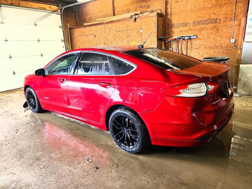 Photo 2 from auction – 2014 FORD FUSION with VIN 3FA6P0LU9ER163733