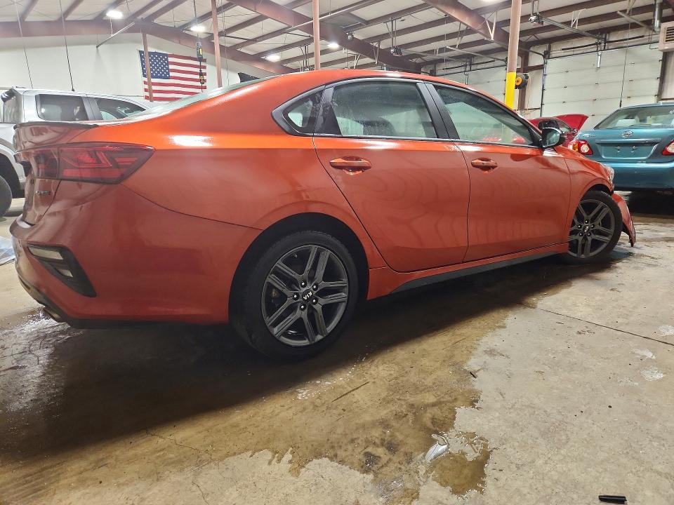 Photo 3 from auction – 2021 KIA FORTE with VIN 3KPF34AD0ME309068