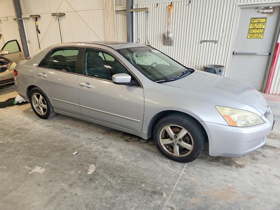 Photo 4 from auction – 2005 HONDA ACCORD with VIN 1HGCM56715A014785