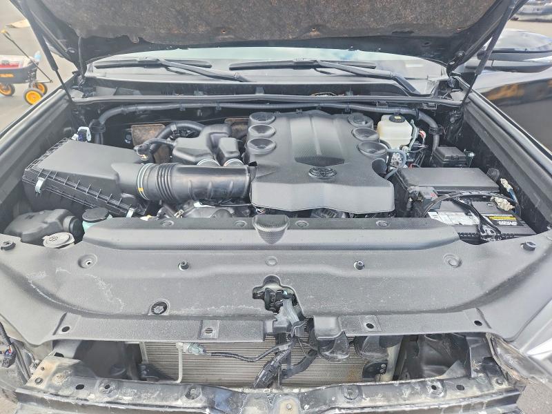 Photo 11 from auction – 2023 TOYOTA 4RUNNER with VIN JTELU5JR8P6176034