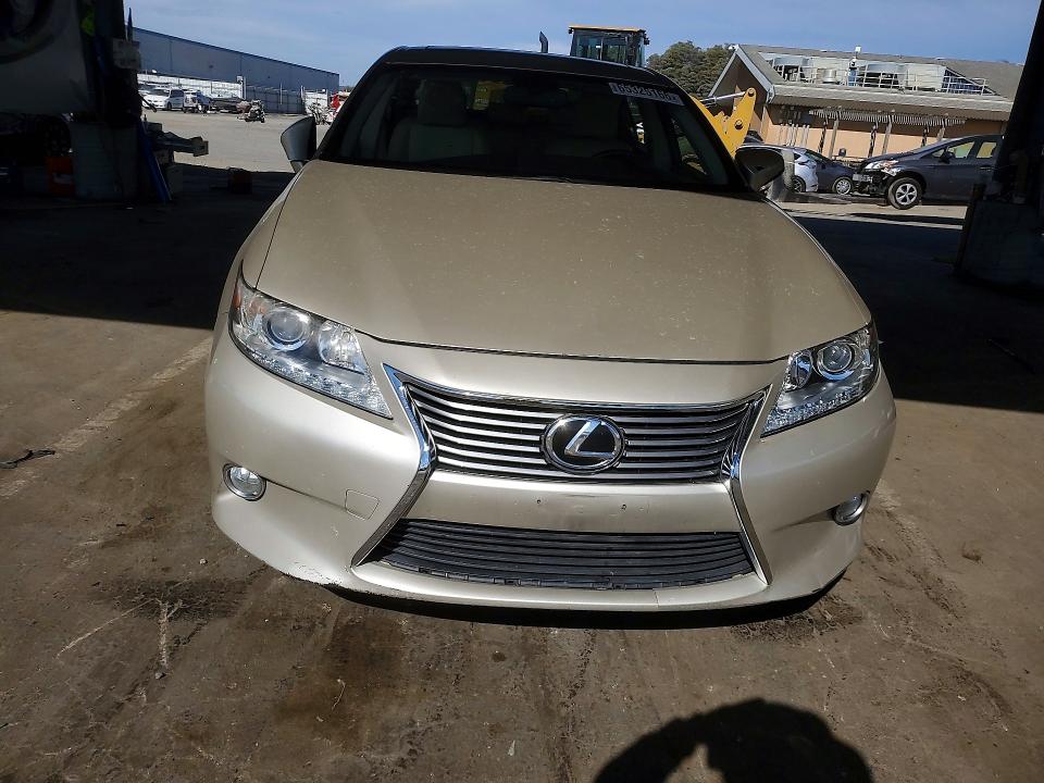Photo 5 from auction – 2013 LEXUS ES with VIN JTHBK1GG6D2025599