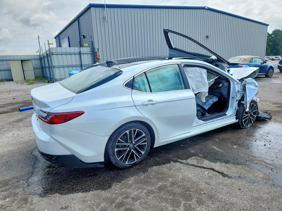 Photo 3 from auction – 2025 TOYOTA CAMRY with VIN 4T1DAACK5SU598966
