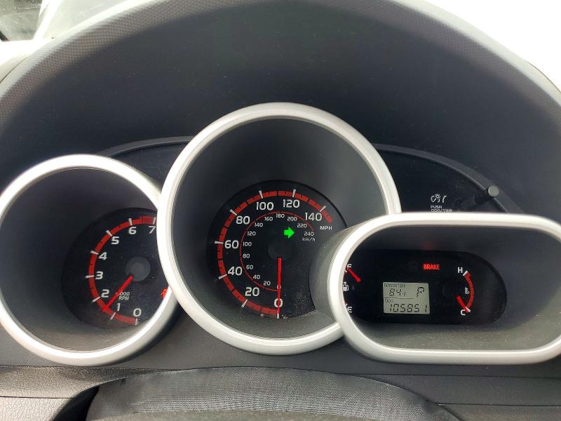 Photo 9 from auction – 2010 TOYOTA MATRIX with VIN 2T1KE4EE4AC038537