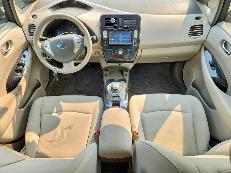 Photo 8 from auction – 2012 NISSAN LEAF with VIN JN1AZ0CP1CT022825