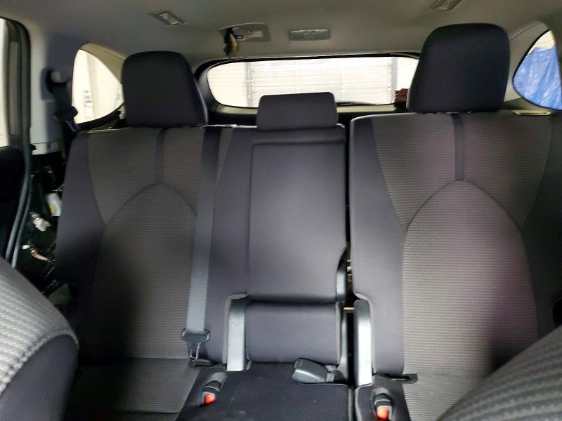 Photo 10 from auction – 2023 TOYOTA HIGHLANDER with VIN 5TDKDRAH0PS015482
