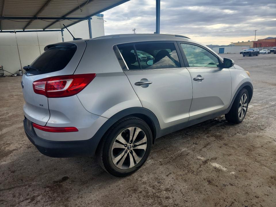 Фото 3 с аукциона – 2011 KIA SPORTAGE с VIN KNDPC3A28B7028551